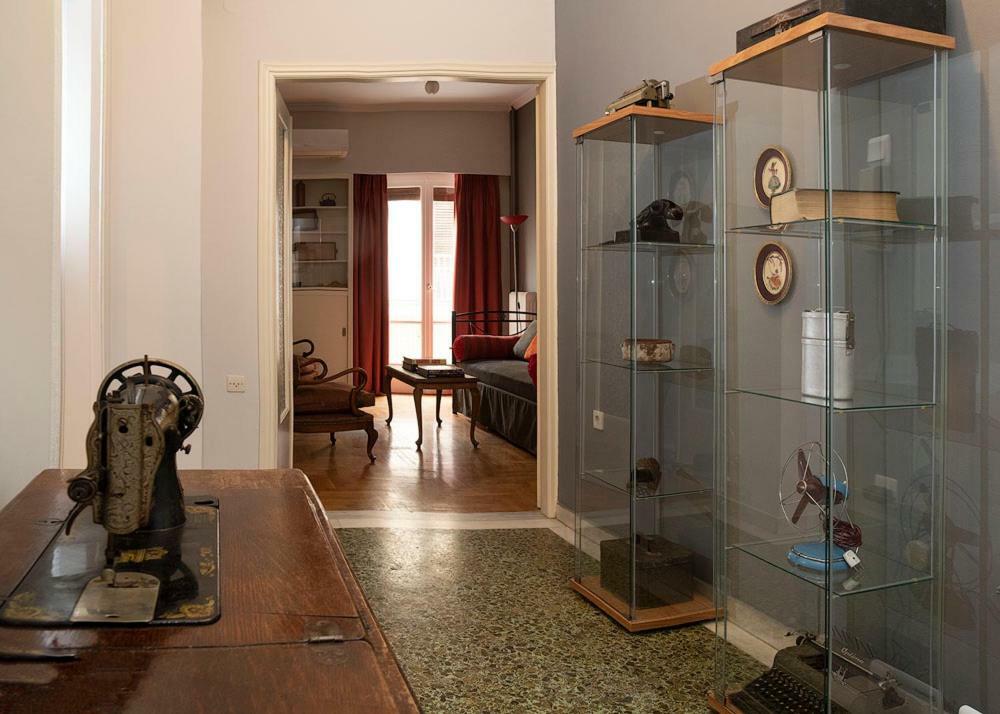 Vintage Apartment Next To Acropolis Museum Athens Exterior photo